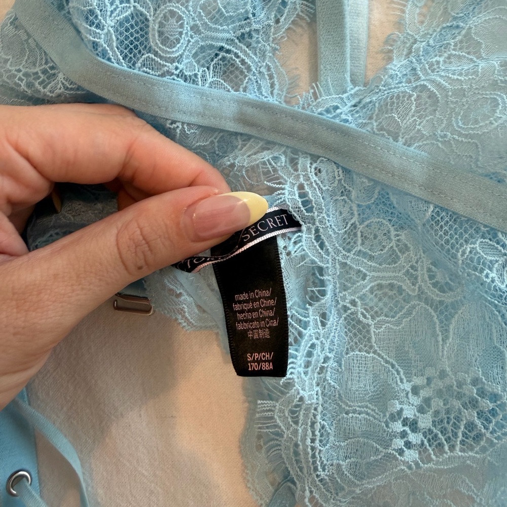 Light Blue Lace Plunge Crotchless Teddy - Picture 3 of 3